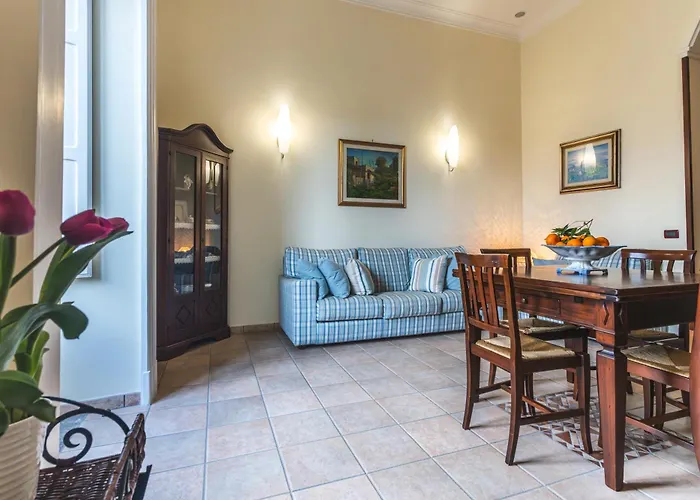 Flat Rosanna * Sorrento